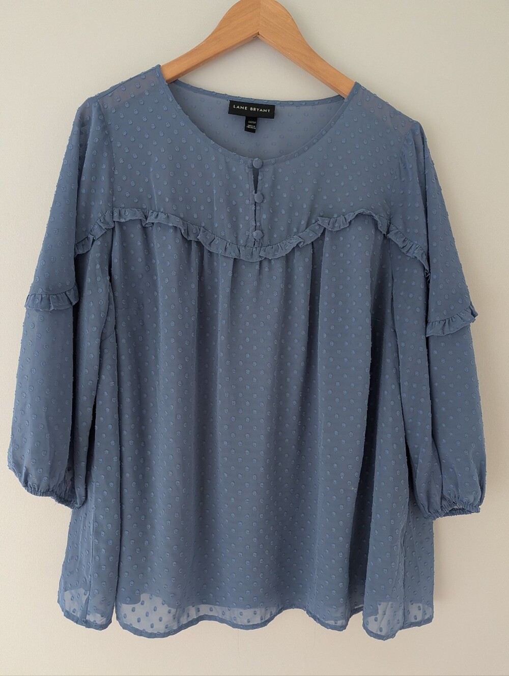 Lane Bryant Dusty Blue Clip Dot Chiffon Ruffle Keyhole Top Sz 14/16 Plus